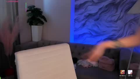 aria_mila online show from 04.14.26