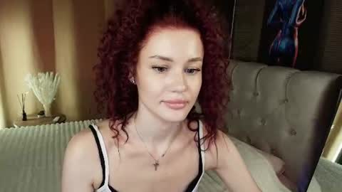 Snapshot of aria_mila chatting on 06.24.26 aria_mila online show from 06.24.26