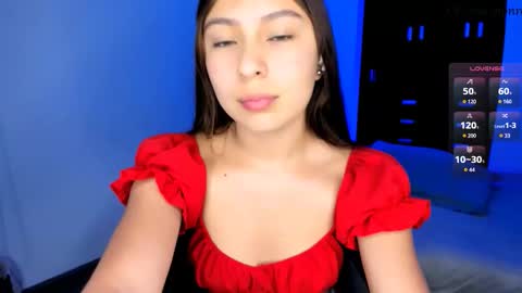 Snapshot of aria_monroee chatting on 11.21.25 Im Aria online show from 11.21.25
