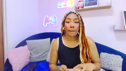 Snapshot of aria_peach_ chatting on 07.19.26 ARIA PEACH online show from 07.19.26