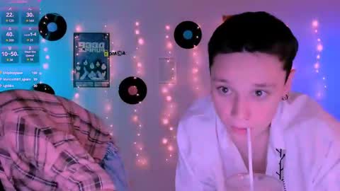 aria_wild_ online show from 04.01.26