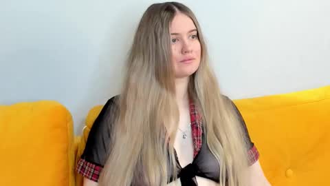 Milena online show from 10.12.25