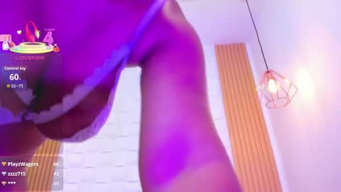 AriaBelle1 online show from 09.18.25