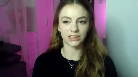 Snapshot of ariacreazy chatting on 12.13.24 AriaCreazy online show from 12.13.24