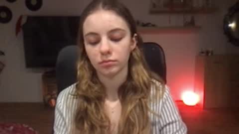 Snapshot of ariacreazy chatting on 12.30.24 AriaCreazy online show from 12.30.24