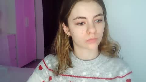 Snapshot of ariacreazy chatting on 01.07.25 AriaCreazy online show from 01.07.25