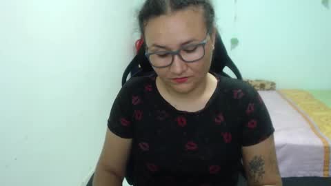 ...Ariana... online show from 03.04.25