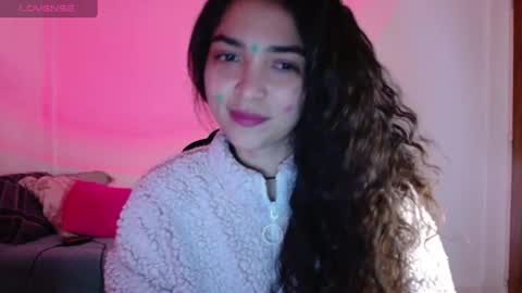Snapshot of ariagal chatting on 06.30.26 ariagal online show from 06.30.26