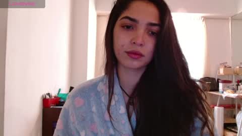 Snapshot of ariagal chatting on 07.13.26 ariagal online show from 07.13.26