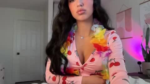 Aria  online show from 10.23.25