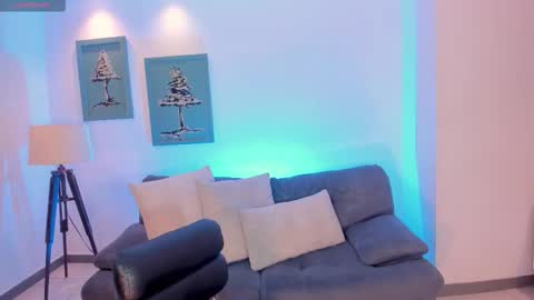 arialanne online show from 09.23.25