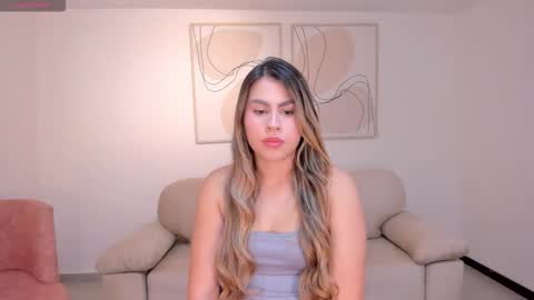 arialanne online show from 09.30.25