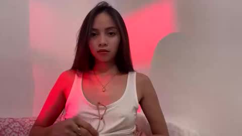 Snapshot of ariamariz chatting on 09.10.25 Aria Mariz online show from 09.10.25