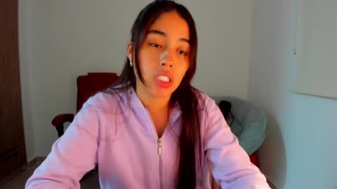 Aria Montgomery online show from 03.10.25