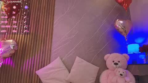 Ariana online show from 04.02.26