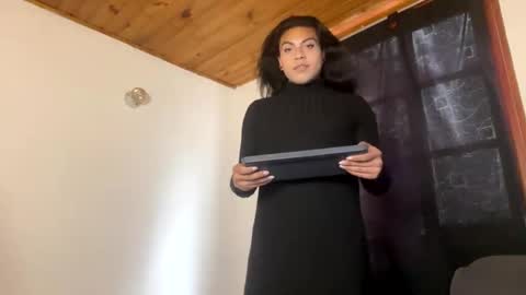 Snapshot of ariana_rodriguez_ chatting on 06.04.26 Ariana Rodriguez trans Girl online show from 06.04.26
