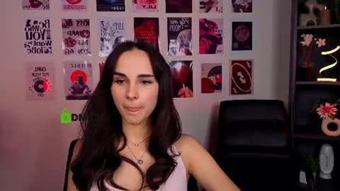 Snapshot of ariana_ross7 chatting on 07.15.26 ariana_ross7 online show from 07.15.26