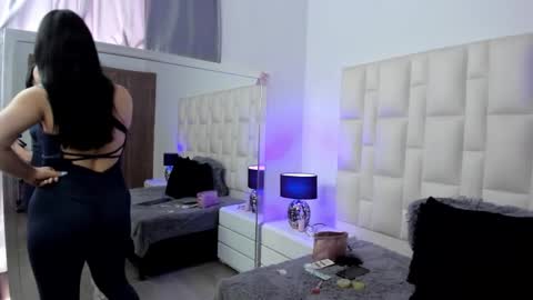 Snapshot of ariana_rouse_ chatting on 02.17.26 ariana online show from 02.17.26