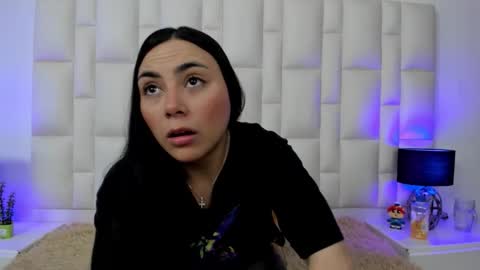Snapshot of ariana_rouse_ chatting on 03.05.26 ariana online show from 03.05.26