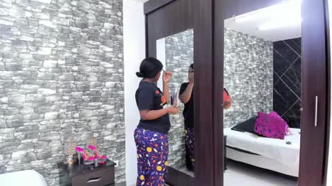 Ariana online show from 12.27.24