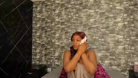 Ariana online show from 09.27.25