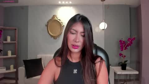 Ariana Dumont online show from 12.04.25