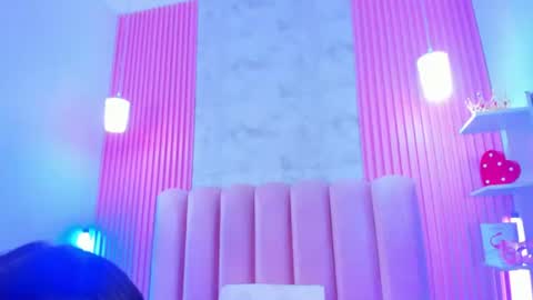 Snapshot of arianarougee chatting on 07.17.26 ArianaRougee online show from 07.17.26