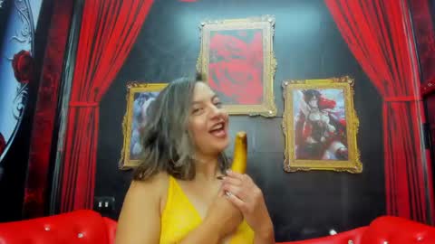 Snapshot of arianasommers chatting on 04.30.26 ArianaSommers online show from 04.30.26