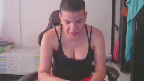 ariannaloovel online show from 04.09.26