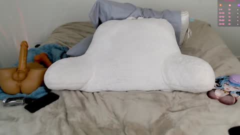 Snapshot of ariannapena chatting on 12.28.24 Arianna Pea online show from 12.28.24