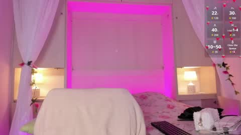ariannavega_ online show from 07.16.26