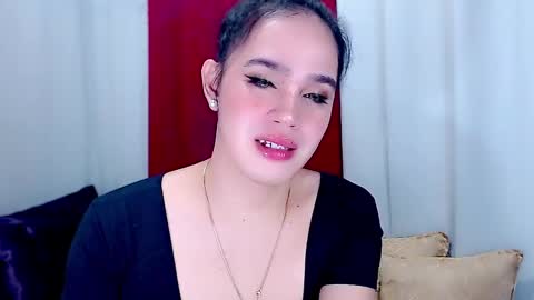 ARIANNE CUMS  online show from 01.18.25