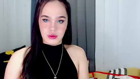 ARIANNE CUMS  online show from 03.04.25
