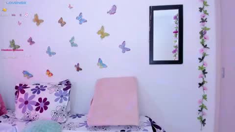 ariannna08_ online show from 12.10.24