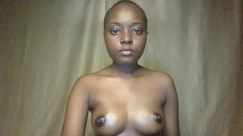 Snapshot of ariax_a chatting on 06.14.26 Tight pussy online show from 06.14.26