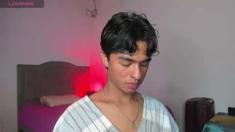 Snapshot of ariel_adan chatting on 05.15.26 ariel_adan online show from 05.15.26