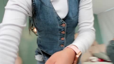 Ariel online show from 12.24.24