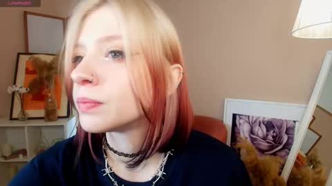 Ariel online show from 12.04.25