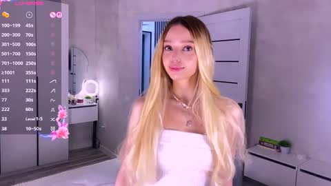 Snapshot of arielarlt chatting on 07.04.26 Ase online show from 07.04.26