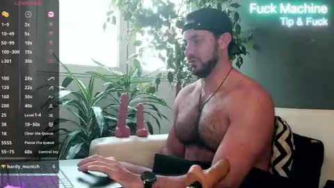 Snapshot of arielenbsas chatting on 06.28.26 Ariel online show from 06.28.26