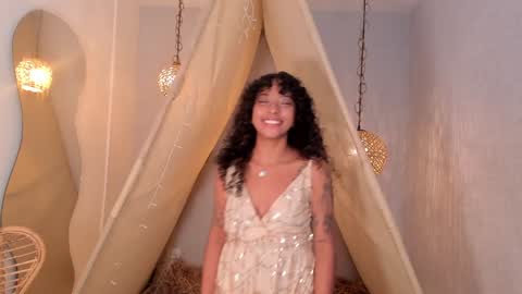 A R I   online show from 12.31.24