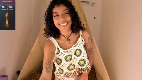 A R I   online show from 10.03.25