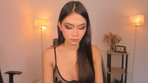 MIRA GREYSON online show from 04.06.26