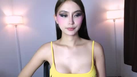 Snapshot of ariellaarida69 chatting on 07.11.26 MIRA GREYSON online show from 07.11.26