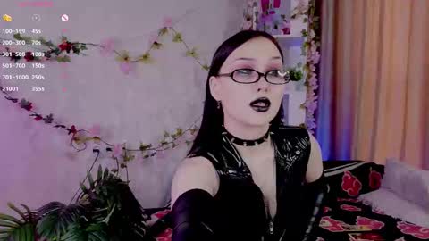 Dee online show from 03.10.26