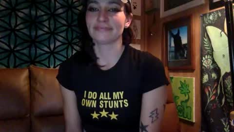 ariel  colin when hes here online show from 12.27.24