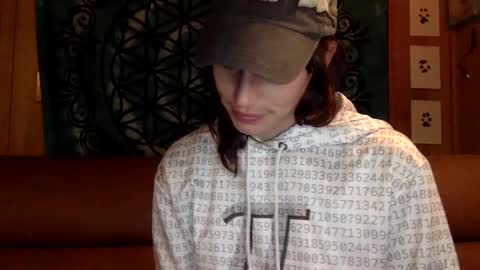 ariel  colin when hes here online show from 01.05.25