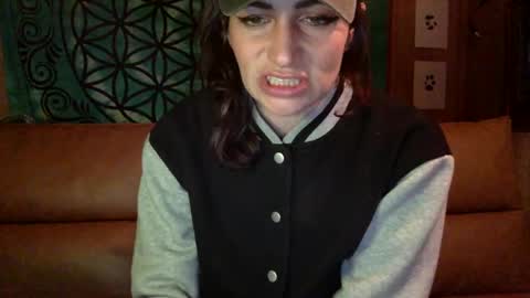 ariel  colin when hes here online show from 01.19.25