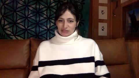 ariel  colin when hes here online show from 02.04.25