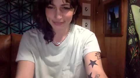 ariel  colin when hes here online show from 02.16.25